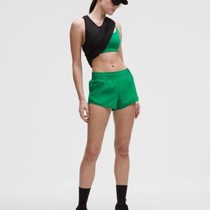 Lululemon Athletica Raceway Green 2.5” Lined Shorts
